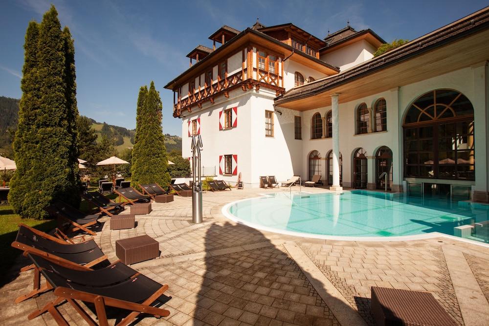 Schlosshotel Kitzbuehel A-Rosa Collection Exteriör bild The Hotel Axelmannstein