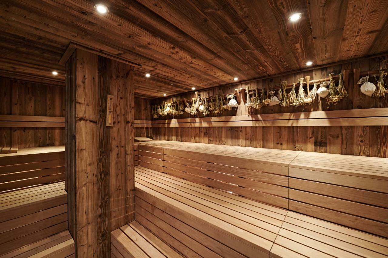 Schlosshotel Kitzbuehel A-Rosa Collection Exteriör bild A Finnish sauna